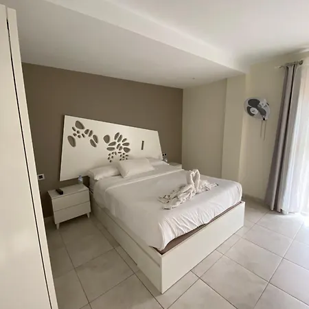 El Olivar Experiences - Adults Recommended דירה *